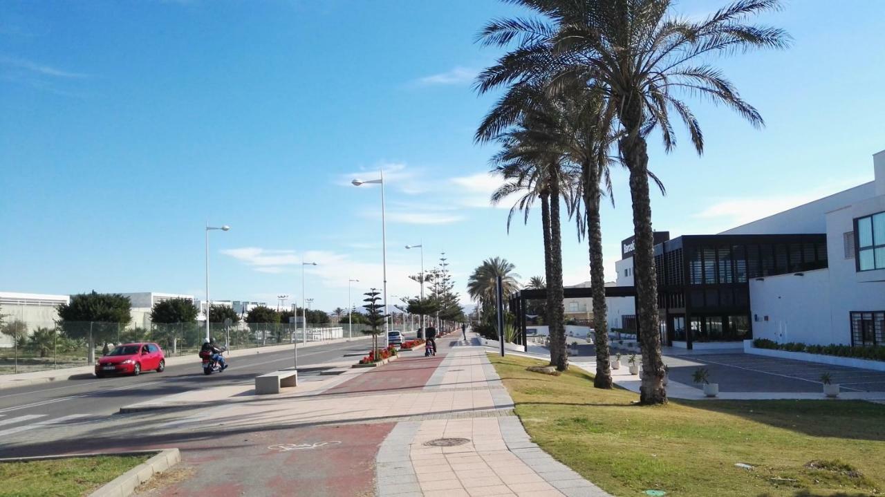 רטמר Apartamento Tania - El Toyo - Cabo De Gata מראה חיצוני תמונה